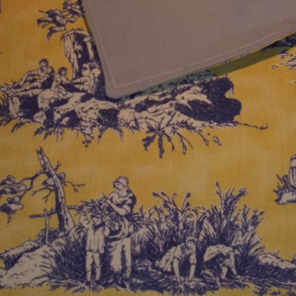 Homemade Vintage Village Scene Baby Blanket - Picture 5 of 6